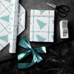 Papel De Presente Árvore de Natal Elegante | Luxe Aqua Mint Splatter<br><div class="desc">Esta é a estação para celebrar e entreter! Festa de feriado de abstrato da paleta verde azul e elegante da horta azul-turquesa aqua e elegante, hospedagem e coleção de acessórios dotados. Esta design festiva divertida apresenta uma árvore de Natal cintilante e caprichosa com uma pintura frisada melhorada com brilho metálico...</div>