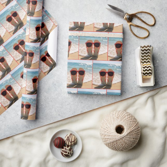 Papel De Presente Beach Flip-flops with Red Sunglasses (Artesanato)