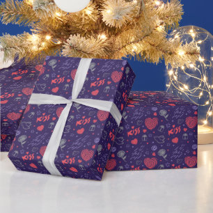 Papel De Presente Beijo Padrão Romântico. Vermelho, Cinza Sobre Roxo
