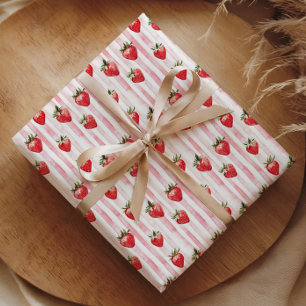 Papel De Presente Berry First Birthday Wrappaper