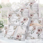 Papel De Presente Blush Eucalyptus Wedding Add Name & Congratulation<br><div class="desc">Um papel de embrulho de casamentos em flores de pincel pintadas a aquarelas e verrugas de eucalipto sábado com o nome da noiva e do noivo,  sua data numérica de casamento,  e a palavra "parabéns".</div>