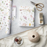 Papel De Presente Boho Wildflower Garden Padrão Floral<br><div class="desc">Belo ajustado de padrão floral do Jardim Floral de Flor Selvagem para todos os seus presentes especiais,  incluindo chás de fraldas,  presentes para bebês recém-nascidos,  chás de panela,  casamentos,  e muito mais.</div>