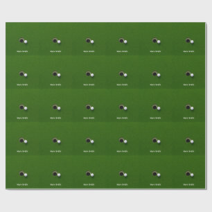 Papel De Presente Bola de Golfe ao Lado do Buraco em Campo de Golfe