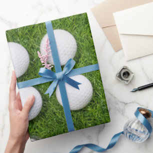 Papel De Presente Bola de Golfe em Grama Verde