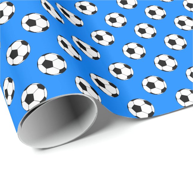 Papel De Presente Bolas de Futebol Preto/Branco em Azul Azure (Ponta do rolo)