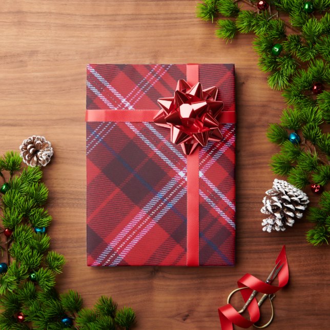 Papel De Presente Bold Red Black and White Tartan Plaid (Presente de Natal)