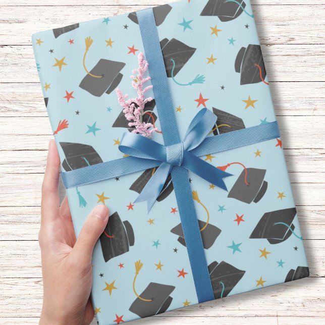 Papel De Presente Boné de formatura e Tassel em azul claro (Criador carregado)