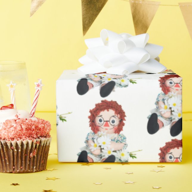 Papel De Presente Boneca de pano retrô com buquê margarida (Festa de aniversário)