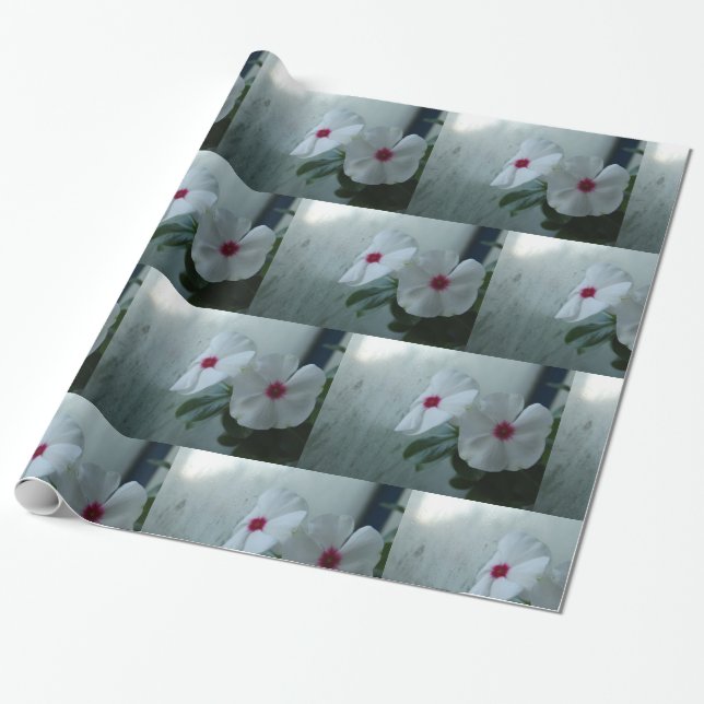 Papel De Presente Bonito Flores Brancas Papel Brilhante (Desenrolado)