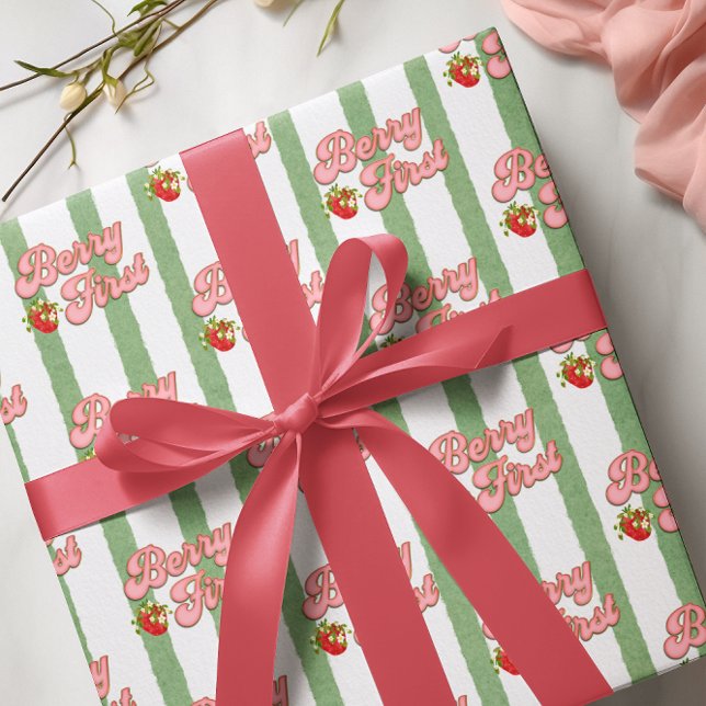 Papel De Presente Branco Rústico Morango Verde Aniversário de Um Ano (Criador carregado)