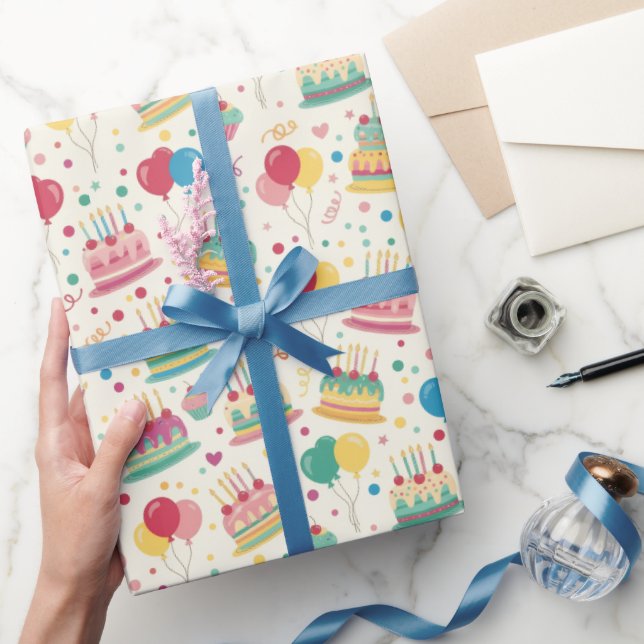 Papel De Presente Bright Birthday Cakes and Balloons Wrapping Paper (Presentear)