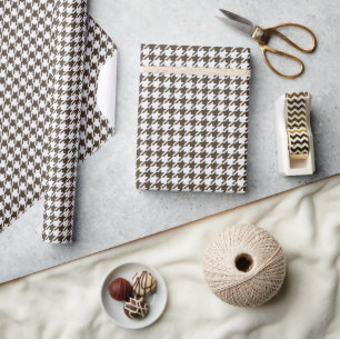 Papel De Presente Brown Combination Houndstooth por Shirley Taylor