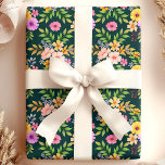 Papel De Presente Buquê Floral Feminino Elegante<br><div class="desc">Este papel de embrulho elegante apresenta um vibrante buquê de flores coloridas contra um fundo profundo e rico. O design floral inclui uma variedade de flores e folhagens exuberantes, perfeito para adicionar um toque feminino e sofisticado aos seus presentes. Ideal para aniversários, chá de noiva, casamentos e ocasiões especiais, este...</div>