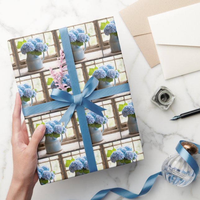 Papel De Presente Buquê Hydrangea Azul Na Janela (Presentear)