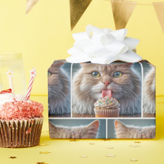 Papel De Presente Cat Licenciando Um Cupcake De Aniversário (Festa de aniversário)