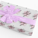 Papel De Presente Chá de panela Floral Rosa<br><div class="desc">Adicione um toque de elegância e encanto pessoal aos presentes do seu chá de panela com nosso Papel de ondulação flexível rosa-rosa do Chá de panela personalizado. Este belo papel de embrulho é projetado para celebrar a alegre ocasião de um chá de panela, apresentando delicados padrões florais em lindos tons...</div>