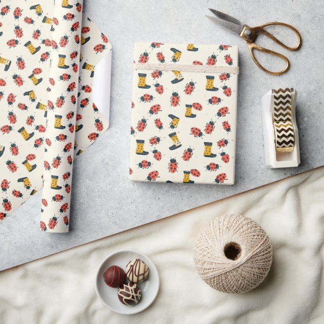 Papel De Presente Chic Ladybug Elegance (Artesanato)