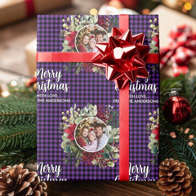 Papel De Presente Christmas Wreath Plaids Family Photo Personalized (Christmas Wreath Plaids Family Photo Personalized Wrapping Paper)