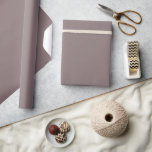 Papel De Presente Cinnamon Slate Red Solid Color<br><div class="desc">Papel de embrulho a cores sólidas numa grande variedade de cores para todos os seus presentes de casamento e chá. As cores para 2025 são escuras e ousadas e é isso que você encontrará nas minhas últimas designs com nomes coloridos de várias empresas de design.</div>