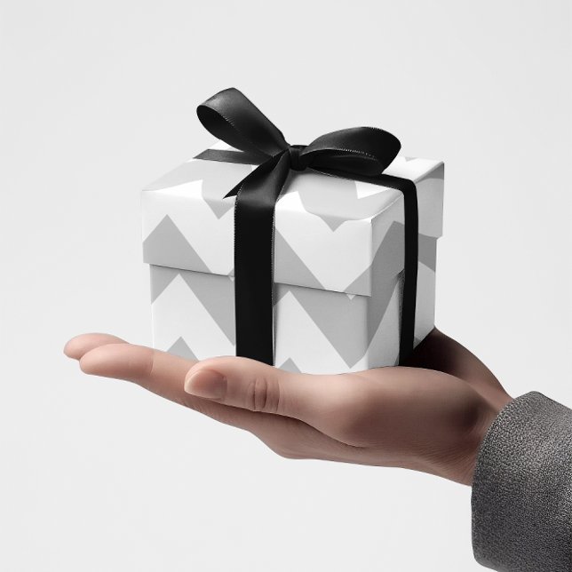 Papel De Presente Cinza Claro e Chevron Branco (Light Grey and White Chevron Wrapping Paper)