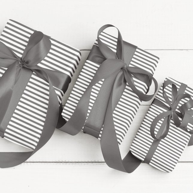 Papel De Presente Cinzas Escuras Elegantes e Espíritos Brancos (Elegant Striped Wrapping in Dark Gray & White. Chic & Timeless. For All Occasions and  All Ages.)