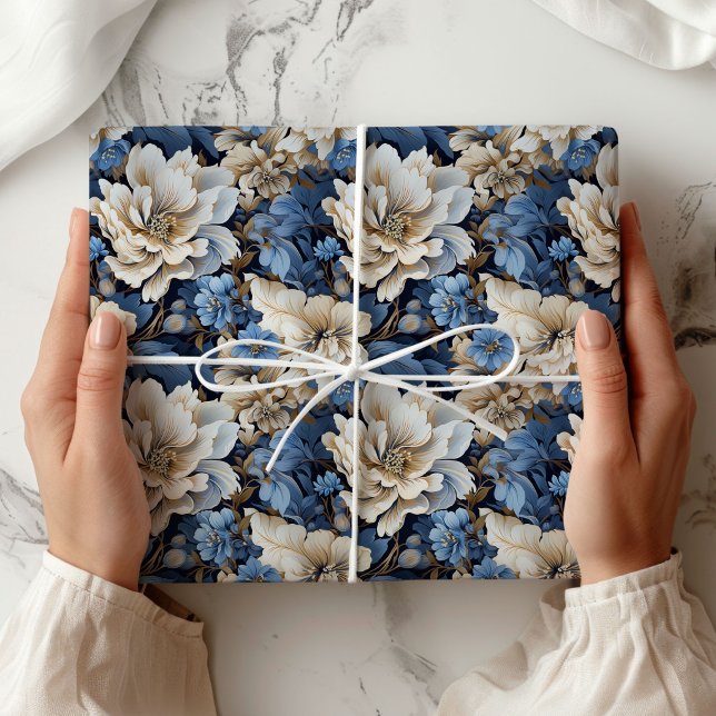 Papel de Presente Clássico Azul Branco Marfim Flor (Classic Blue White Ivory Floral Gift Wrapping Paper)