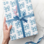 Papel De Presente Coquete Fashionista Bebê Azul Padrão de Laço<br><div class="desc">Papel de embrulho com laço azul bebê em aquarela. Adicione um toque doce e elegante aos seus presentes com este charmoso papel de embrulho que apresenta um padrão de laço em aquarela azul bebê. Perfeito para um chá de bebê masculino ou um chá de noiva com o tema “Algo Azul...</div>