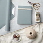 Papel De Presente Cor Sólida Azul Delft<br><div class="desc">Papel de embrulho a cores sólidas numa grande variedade de cores para todos os seus presentes de casamento e chá. As cores para 2025 são escuras e ousadas e é isso que você encontrará nas minhas últimas designs com nomes coloridos de várias empresas de design.</div>