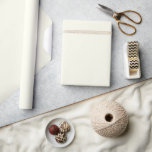 Papel De Presente Cor Sólida do Marfim<br><div class="desc">Papel de embrulho a cores sólidas numa grande variedade de cores para todos os seus presentes de casamento e chá. As cores para 2025 são escuras e ousadas e é isso que você encontrará nas minhas últimas designs com nomes coloridos de várias empresas de design.</div>