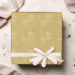 Papel De Presente Cor Sólida Dourada - O Sr. e a Sra. Wedding Favori<br><div class="desc">Uma bela cor com fontes chic faz uma declaração para um favor de recepção. Os itens são mais fáceis de personalizar quando você substitui todos os textos e fotos primeiro. Se a sua arte ainda precisar ser ajustada, clique no botão Personalizar este. Isso vai levá-lo a uma área de design...</div>