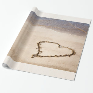 Papel De Presente Coração tirado na areia no modelo personalizado