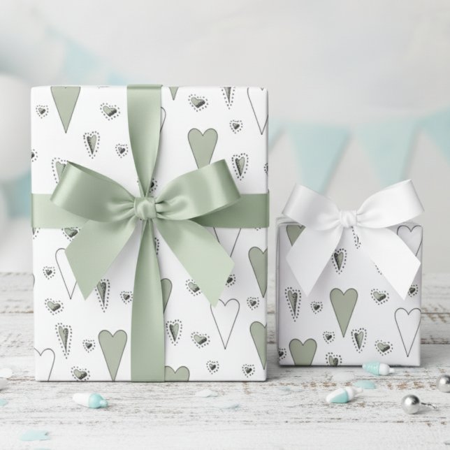 Papel De Presente Corações Neutrais de Gênero Branco e Verde Trendy (Cute Gender Neutral Sage Hearts Wrapping Paper for Baby Shower or Valentine's Day. Heart Pattern)