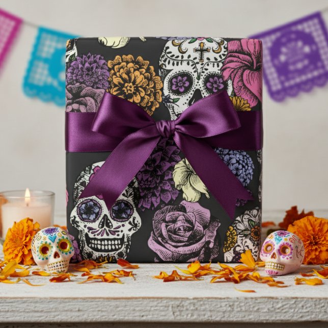 Papel De Presente Cores Grandes Caveiras de Açúcar Mexicanas Flores  (Colorful Dia de los Muertos Wrapping Paper. Festive Floral Sugar Skull Black Pattern for Halloween)