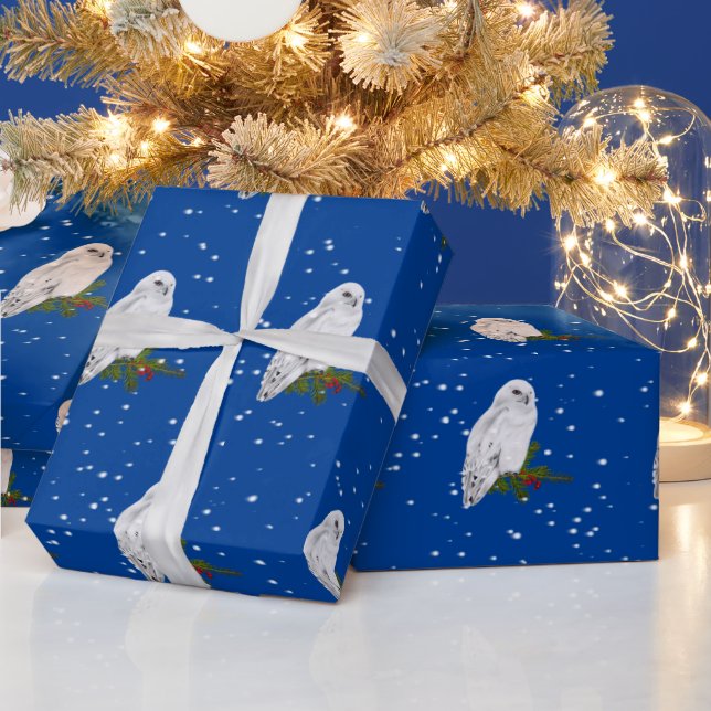 Papel De Presente Coruja De Neve Em Pinho E Berries (Feriados)