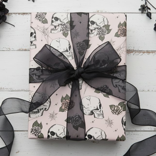 Papel De Presente Cránios Góticos e Rosas Floral Rosa (Elegant Blush Pink Gothic Bridal Shower Wrapping Paper. Vintage Floral Black Skull & Roses Pattern )