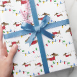 Papel De Presente Dachshund Roubando Luzes De Árvore De Natal Dando<br><div class="desc">Cachorro malvado roubando as luzes da árvore de Natal em todo o seu papel de embrulho. Excelente para mães doxie e pais dachshund.</div>