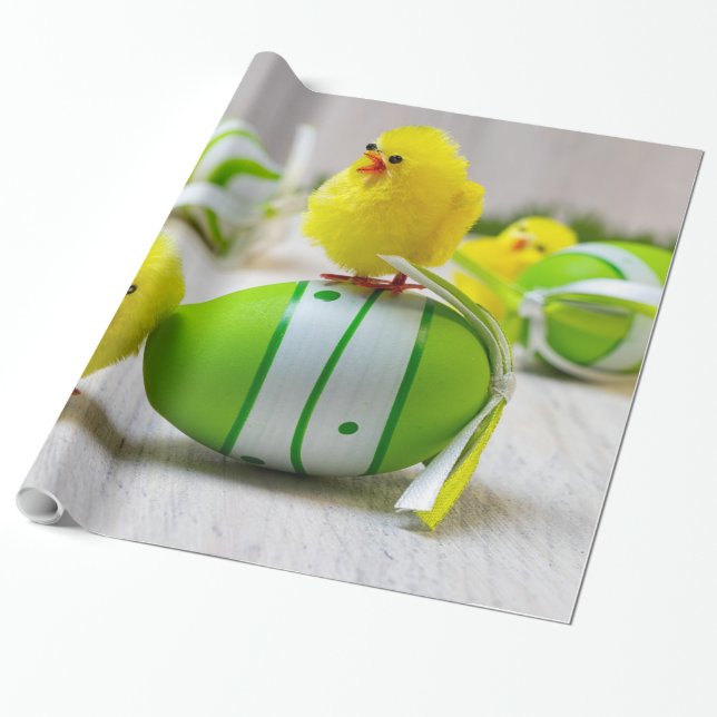 Papel De Presente Decoração da Páscoa - Ovos e pintinhos de Páscoa (Desenrolado)