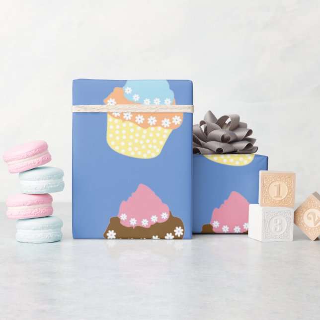 Papel De Presente Deliciosos Cupcakes de aniversário decorados (Chá de bebê)