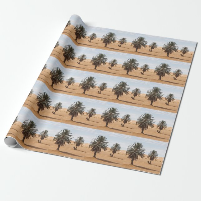 Papel De Presente Desert Oasis: Paisagem das Palmas do Saara. (Desenrolado)