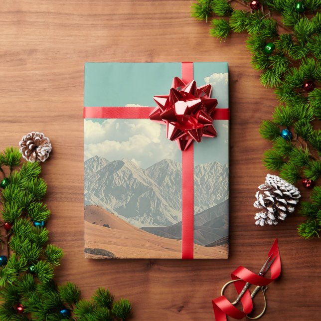 Papel De Presente Deserto e Lago Surreal com Peixes Dourados (Presente de Natal)