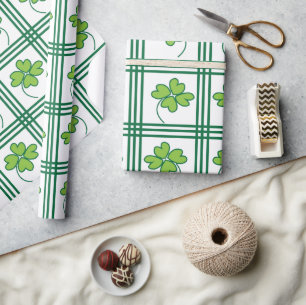 Papel De Presente Dia de São Patrício Verde Padrão de Trevo de Quatr