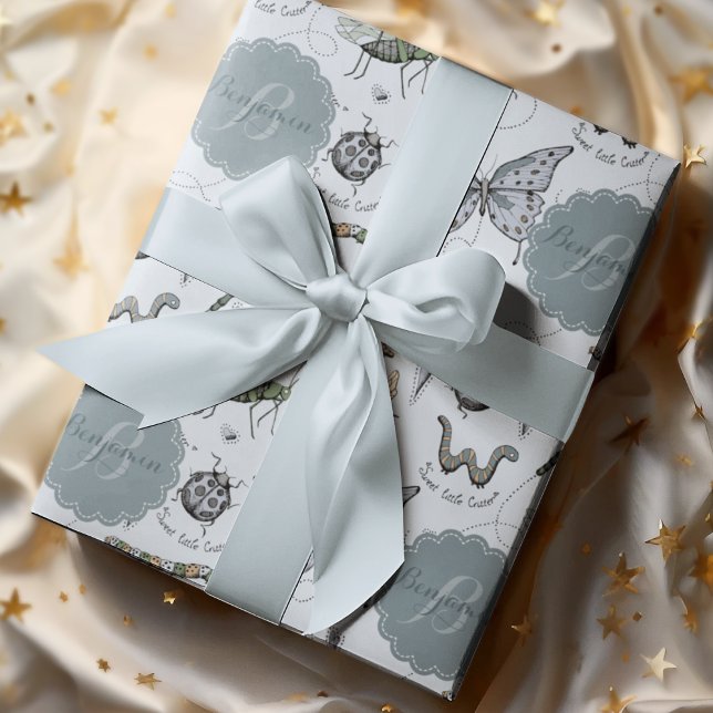 Papel De Presente Doce Pequeno Critter Insetos Azuis De Bebê Insetos (Cute Pink Baby Boy Hand-Drawn Insects Bugs Pattern, Personalized with Baby Boy's Name & Monogram.)