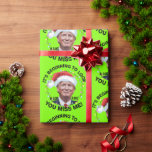 Papel De Presente Donald Trump Encantado Natal MAGA<br><div class="desc">**Descrição do produto:** Neste feriado, injete algum humor nas suas festividades com o nosso encantador produto de Natal Donald Trump! É a maneira perfeita de acrescentar uma reviravolta divertida às suas celebrações. Imagine a cena: sua casa está zunindo com familiares e amigos, as luzes estão brilhando, e você descobre essa...</div>