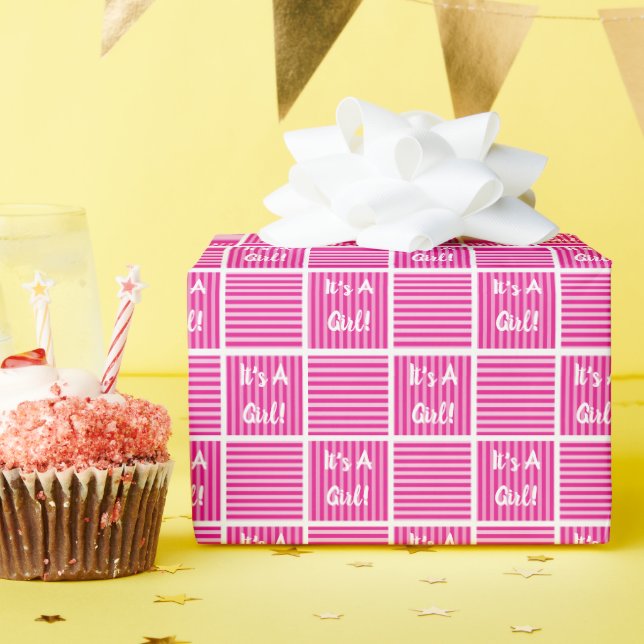 Papel De Presente É um Chá de fraldas Rosa/Quadrados Branco (Festa de aniversário)