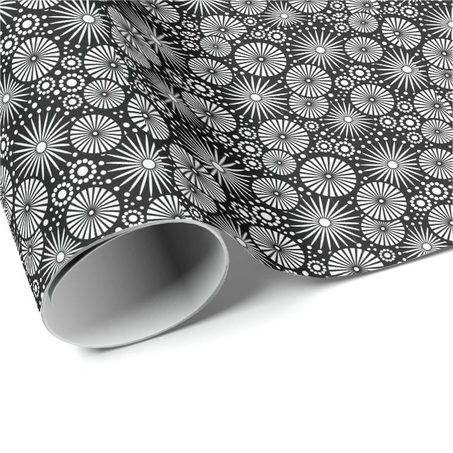 Papel De Presente Elegant Black White Geometric Flowers Starburst (Ponta do rolo)