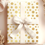 Papel De Presente Elegante, moderna e Dourada Bolinhas de folhas em<br><div class="desc">Este elegante papel de embrulho apresenta bolinhas de folha de ouro em forma de fundo branco nítido,  perfeito para qualquer ocasião especial. Seja para casamentos,  aniversários ou presentes de férias,  este design luxuoso adiciona um toque sofisticado e na moda ao seu empacotamento de presentes.</div>