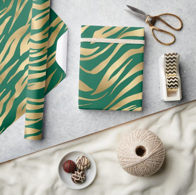 Papel De Presente Elegantes Listras Selvagens de Zebra Verdes e Dour (Artesanato)