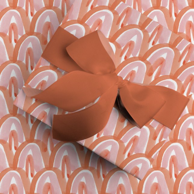 Papel De Presente Escala de Aquarela em Vermelho (Pink and red watercolor scales and rainbow arches gift wrapping paper.)