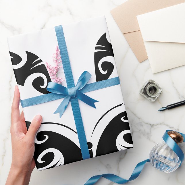 Papel De Presente Estilo de Tinta Preta Negros Branca com Tatuagem d (Criador carregado)