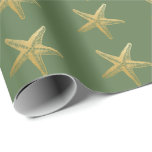 Papel De Presente Estrela do mar litoral do Natal no verde<br><div class="desc">Papel de envolvimento bonito do tema da estrela do mar para o Natal na praia! Uma estrela do mar elegante do ouro no verde do feriado para o Natal litoral o mais bonito que envolve o tema que você pode encontrar! Os pares com uma outra cor de nossa coleção para...</div>